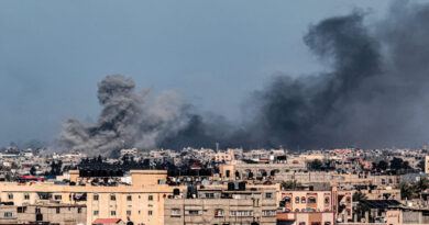 Israel bombardea el este de Rafah mientras sigue negociando un alto el fuego