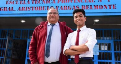 Estudiante de la ETP logra beca para formarse en institución universitaria de EEUU