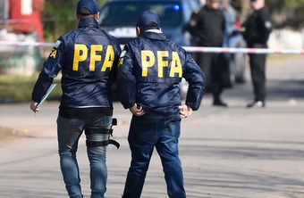 LA POLICÍA FEDERAL DETUVO A UNA BANDA DE EXTORSIONADORES