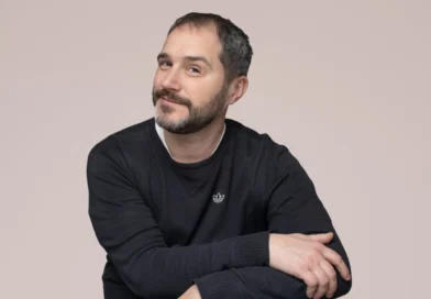 «300 CARTAS» LLEGA A JUJUY: EL DIRECTOR LUCAS SANTA ANA ABORDA EL AMOR Y LOS PREJUICIOS EN PANTALLA