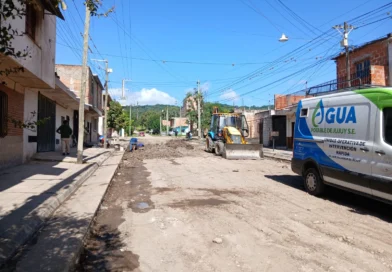 Agua Potable de Jujuy renueva redes para habilitar nuevas pavimentaciones en la Capital