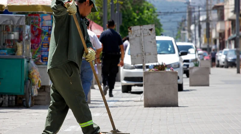 Modalidad de servicios para el feriado del 25 de Mayo Modalidad de servicios para el feriado del 25 de Mayo