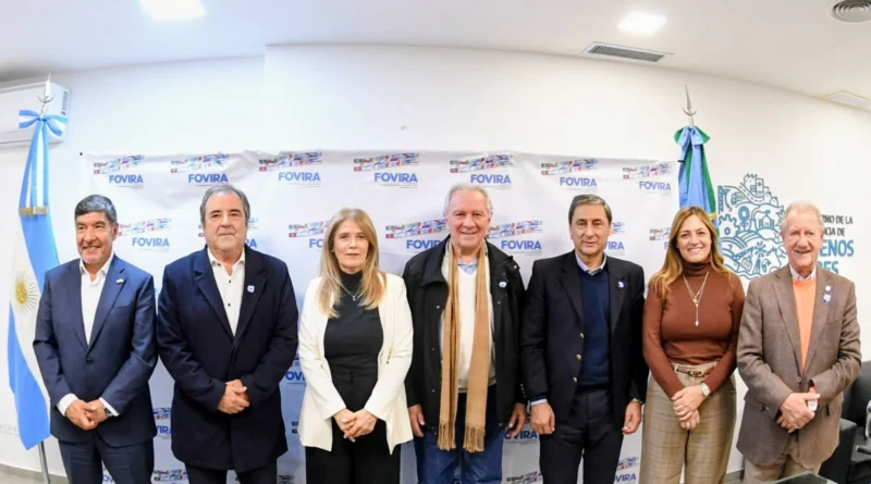 El vicegobernador Alberto Bernis, electo vicepresidente del FOVIRA