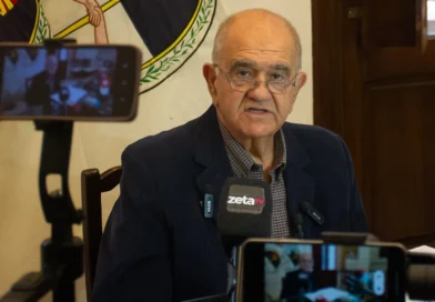 EL SECRETARIO DE COMUNICACIÓN ALBERTO SIUFI ENCABEZÓ UNA CONFERENCIA DE PRENSA EN EL SALÓN BLANCO DE CASA DE GOBIERNO