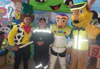 ¡UN FRENO A LOS MALOS HÁBITOS!: HASTA JUGANDO APRENDEMOS A MANEJAR BIEN EN LA EXPO POLICIAL