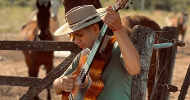 AGUSTÍN OLMEDO: EL ARTISTA JUJEÑO QUE LLEVA LA ESENCIA DE LAS YUNGAS EN SU NUEVO PROYECTO DISCOGRÁFICO