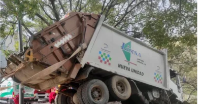 Operativo de rescate tras un siniestro vial en el río Xibi Xibi