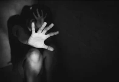 13 AÑOS DE CÁRCEL POR ABUSAR Y CORROMPER A SU PROPIA HIJA