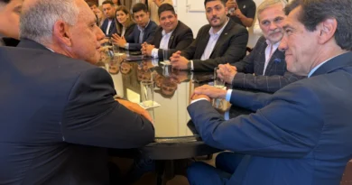 El gobernador de Jujuy recibió a la Mesa Nacional de CAME Joven y reafirmó el trabajo conjunto con el sector empresario El gobernador de Jujuy recibió a la Mesa Nacional de CAME Joven y reafirmó el trabajo conjunto con el sector empresario