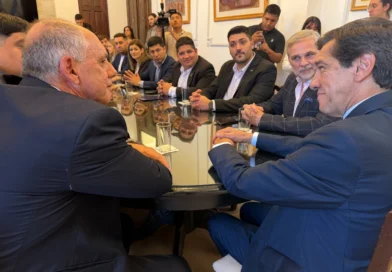 El gobernador de Jujuy recibió a la Mesa Nacional de CAME Joven y reafirmó el trabajo conjunto con el sector empresario El gobernador de Jujuy recibió a la Mesa Nacional de CAME Joven y reafirmó el trabajo conjunto con el sector empresario