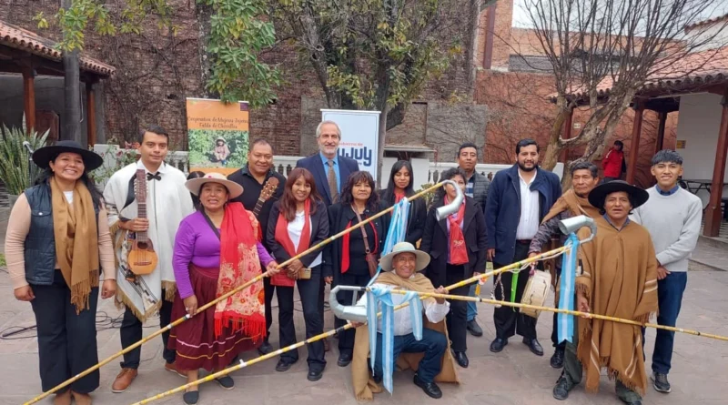 EL TRADICIONAL CULTIVO ANDINO Y EL RECONOCIMIENTO A LA TIERRA SE UNEN EN UNA CELEBRACIÓN PRODUCTIVA Y CULTURAL EN BÁRCENA
