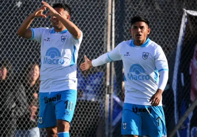 ¡EL LOBO PEGÓ DE VISITANTE Y SE PRENDE ARRIBA: GIMNASIA VENCIÓ A ALMAGRO Y SIGUE EN EL PODIO!