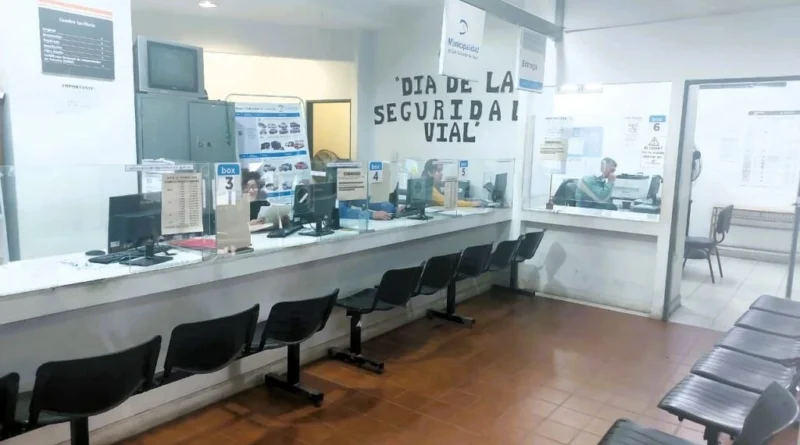 Desde el lunes 28 habrá cambios en la emisión de boletas de pago y en los exámenes para licencias profesionales