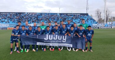 Traspié del “Lobo” en su visita a Temperley