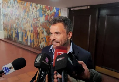 EL MINISTRO FEDERICO POSADAS DEFENDIÓ SU GESTIÓN Y EL IMPACTO ECONÓMICO DEL TURISMO EN LA LEGISLATURA
