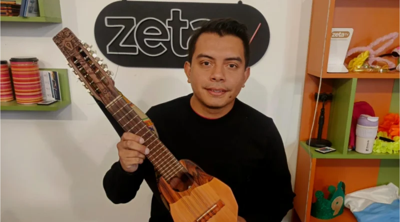 MARTÍN DÍAZ: EL CHARANGO QUE SANA HERIDAS Y CRUZA FRONTERAS